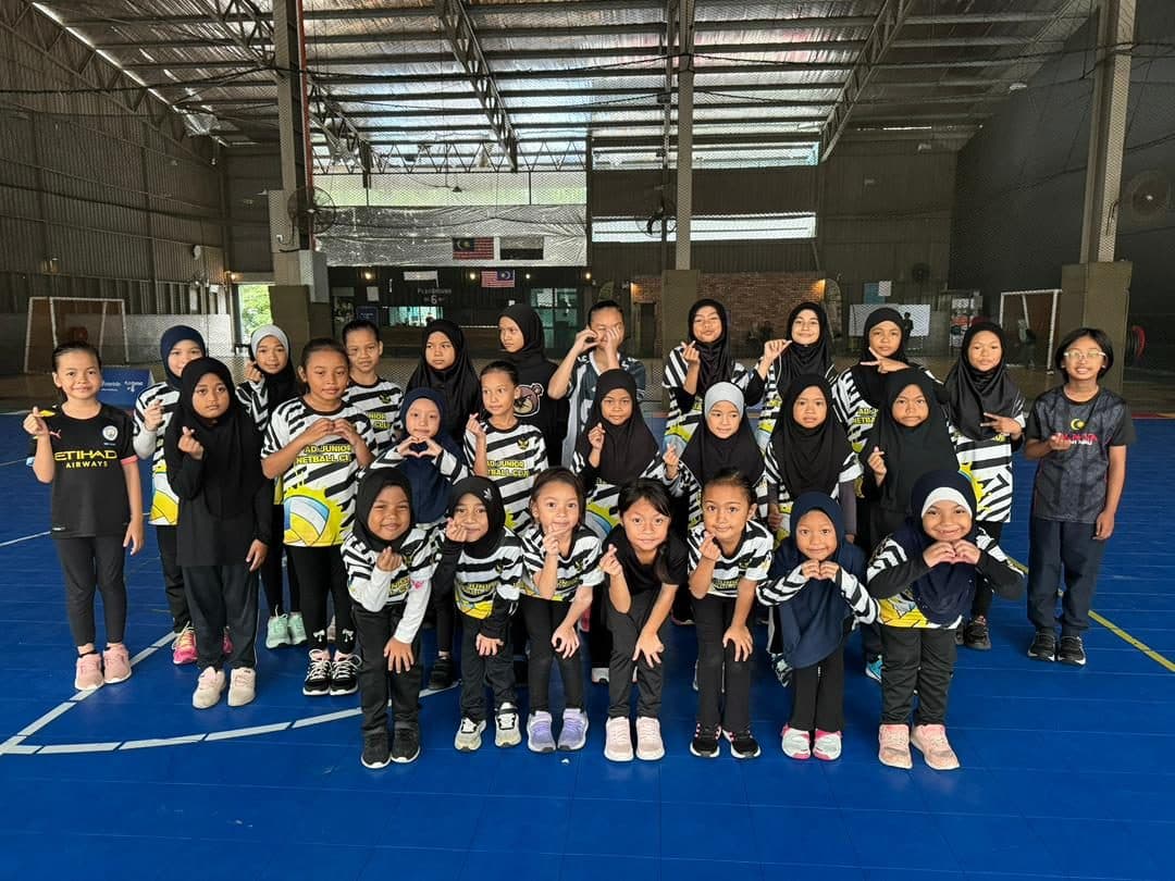 Latihan di gelanggang